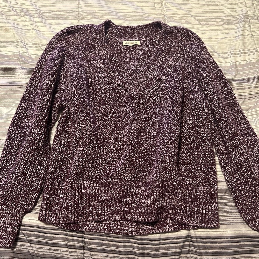 Elegant V-Neck Purple Sweater